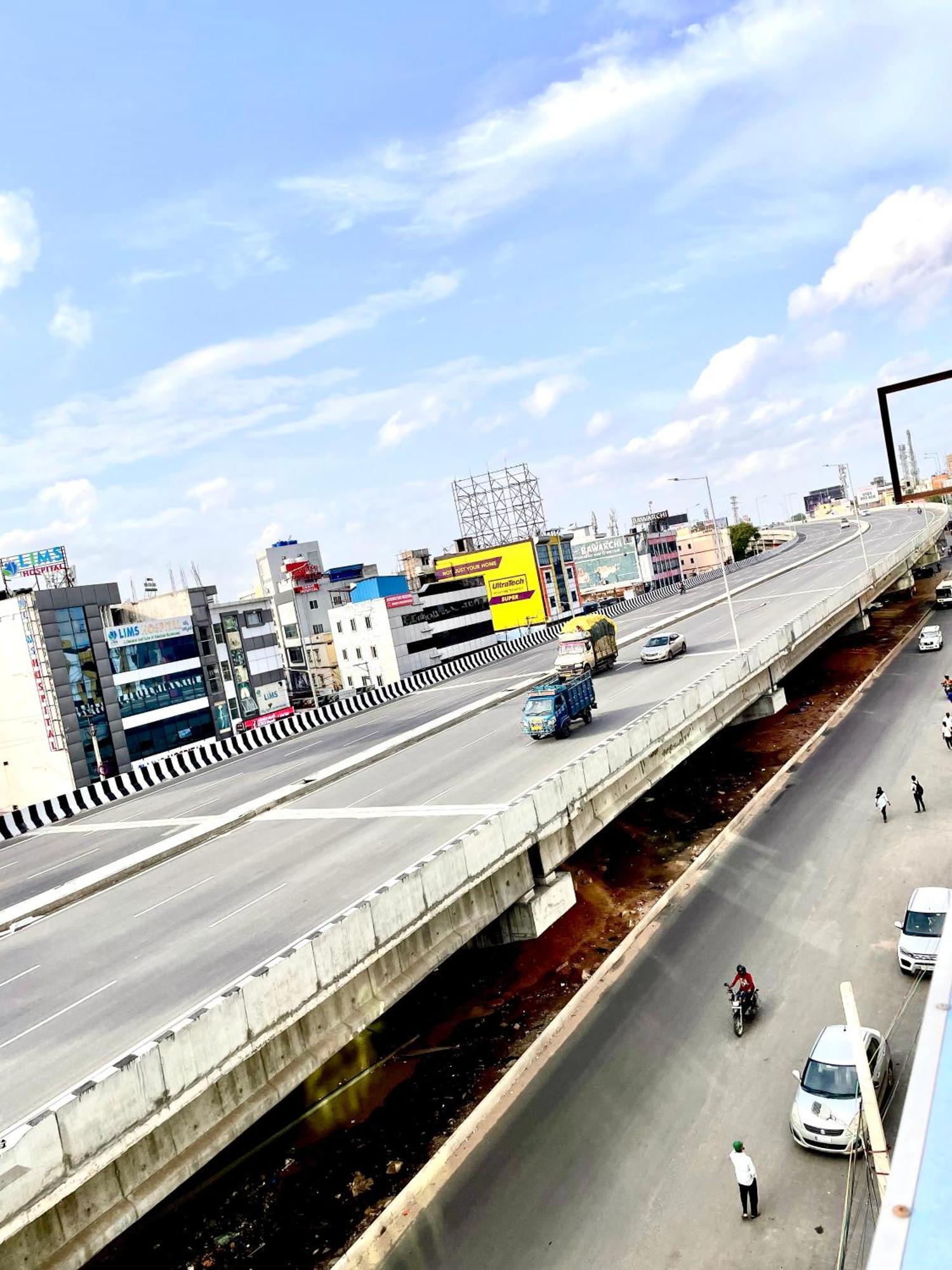 Hotel Sita Grand Shamshabad Buitenkant foto